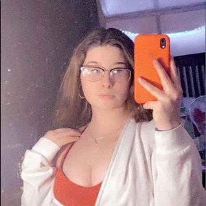 Meet your Posher, Mckenna